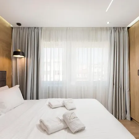Apartament Xclusive *